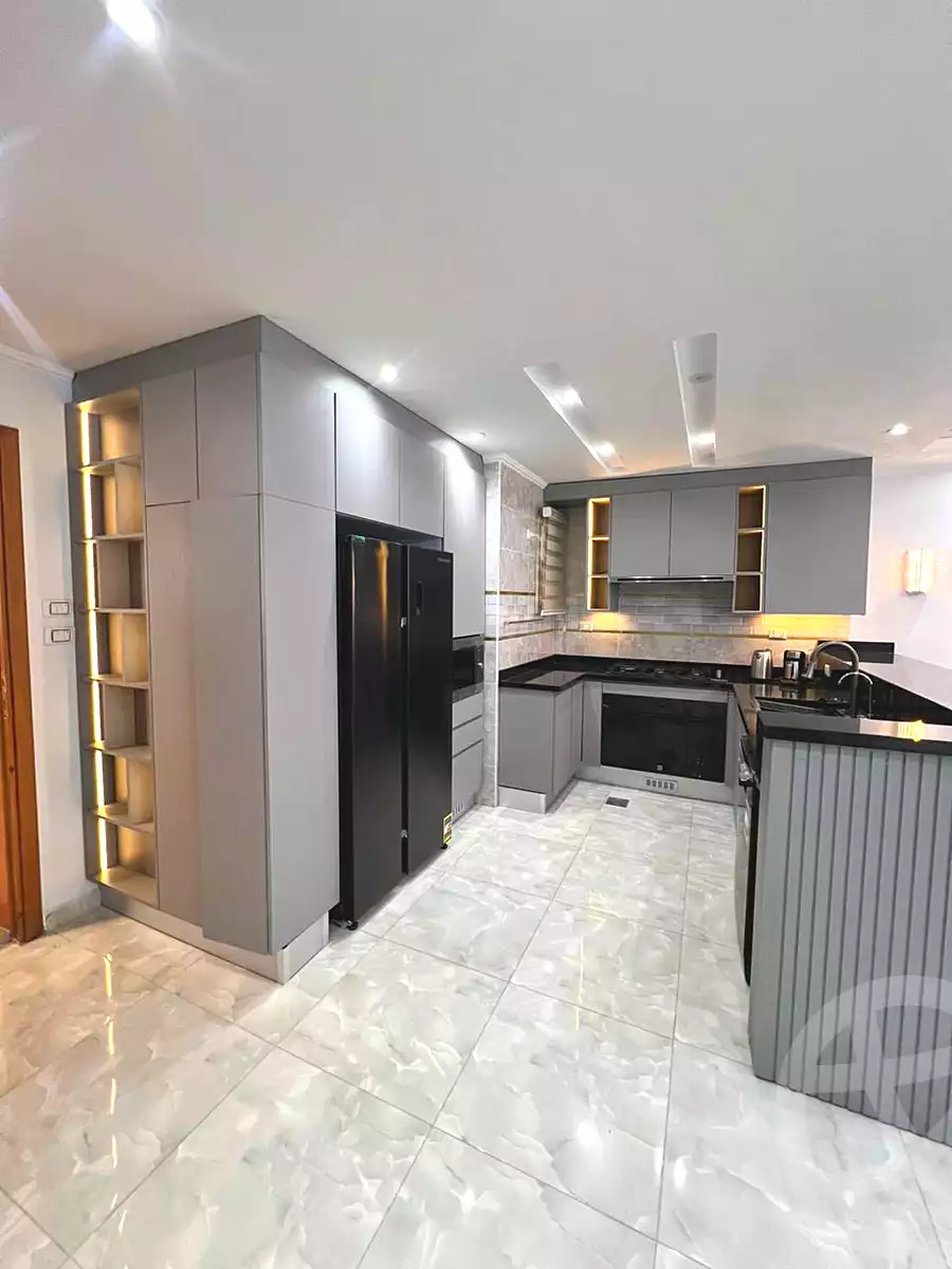 https://aqarmap.com.eg/en/listing/7178423-for-sale-cairo-new-cairo-compounds-mwrd-fq-llttwyr