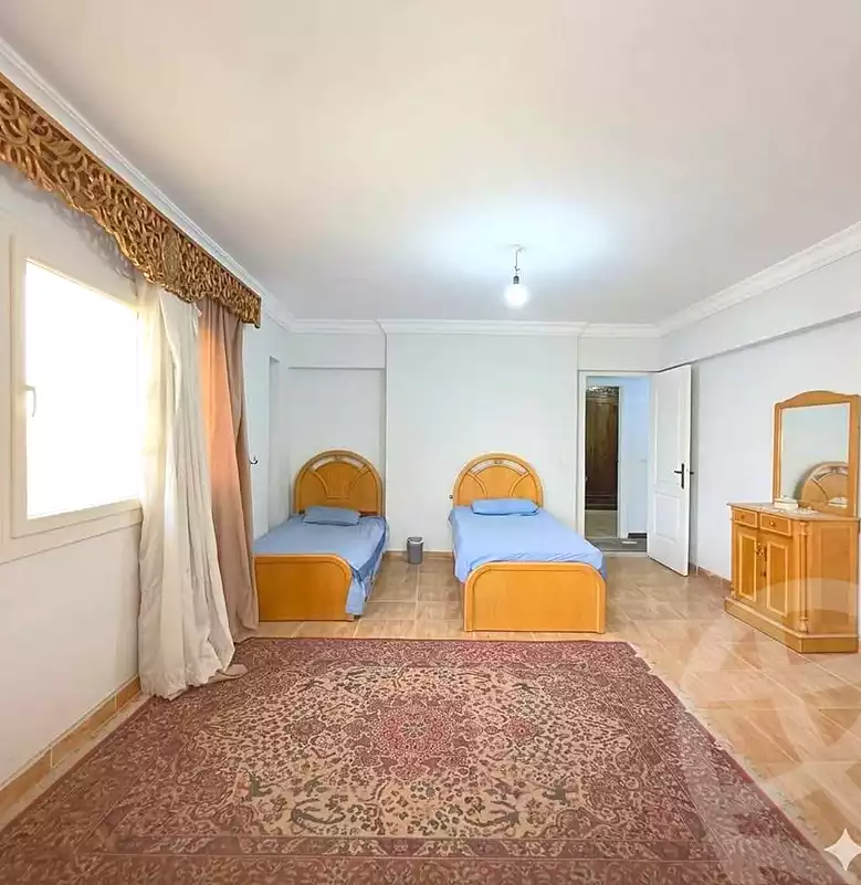 https://aqarmap.com.eg/en/listing/7178554-for-rent-alexandria-el-montazah-compounds-in-el-montazah-flwrns-myj-mwl-mrsyly-jrwb