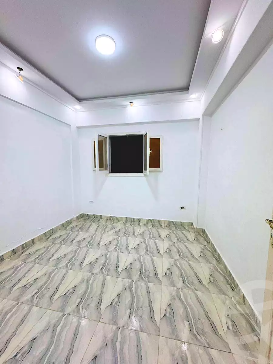 https://aqarmap.com.eg/en/listing/7178815-for-sale-alexandria-al-agamy-shataa-el-nakheel