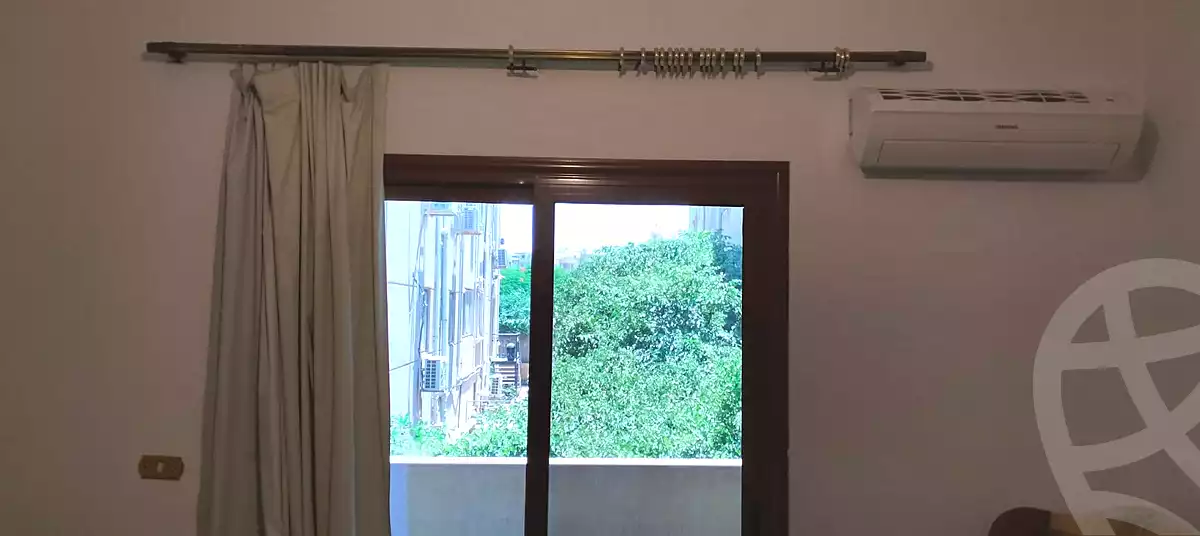 https://aqarmap.com.eg/en/listing/7178854-for-sale-cairo-new-cairo-first-settlement-mhwr-mstfy-kml