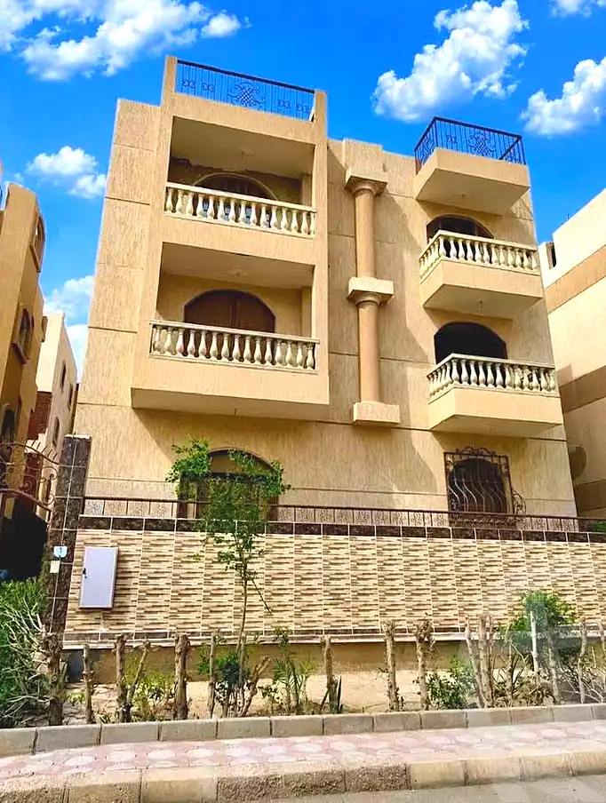 https://aqarmap.com.eg/ar/listing/7179131-for-sale-cairo-15th-of-may