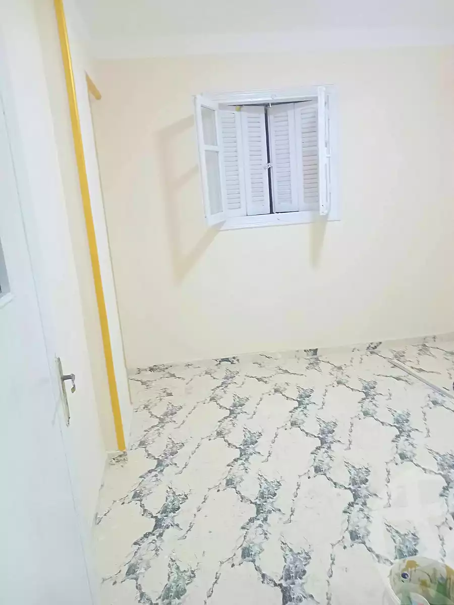 https://aqarmap.com.eg/ar/listing/7179205-for-sale-alexandria-el-asafra-shr-45
