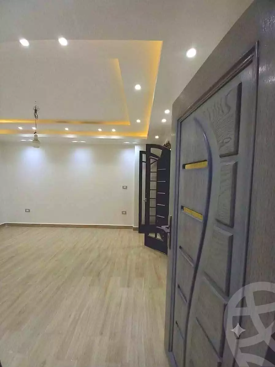 https://aqarmap.com.eg/ar/listing/7179211-for-sale-alexandria-al-agamy-lbytsh-mohamed-el-fardi-st