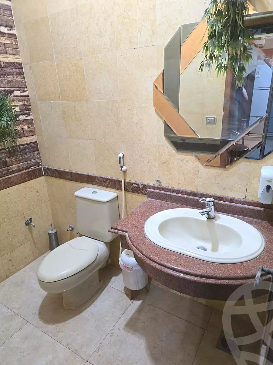 https://aqarmap.com.eg/ar/listing/7179393-for-sale-cairo-new-cairo-el-ahyaa-third-neighborhood-street-1