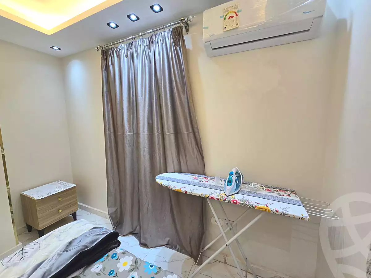 https://aqarmap.com.eg/ar/listing/7179472-for-rent-cairo-6th-of-october-el-ahyaa-neighborhood-1st