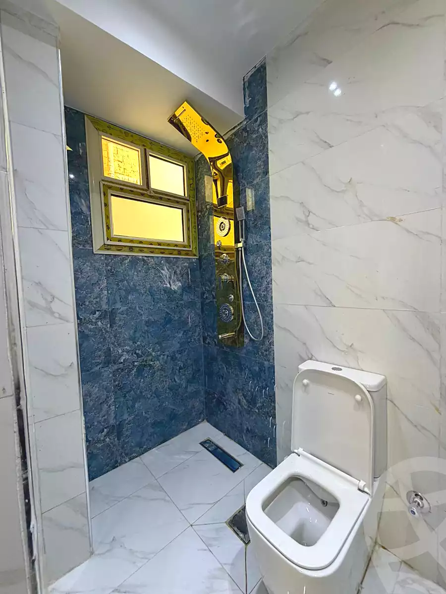https://aqarmap.com.eg/ar/listing/7179523-for-sale-cairo-6th-of-october-el-ahyaa-neighborhood-3rd-al-hay-al-thalith-st