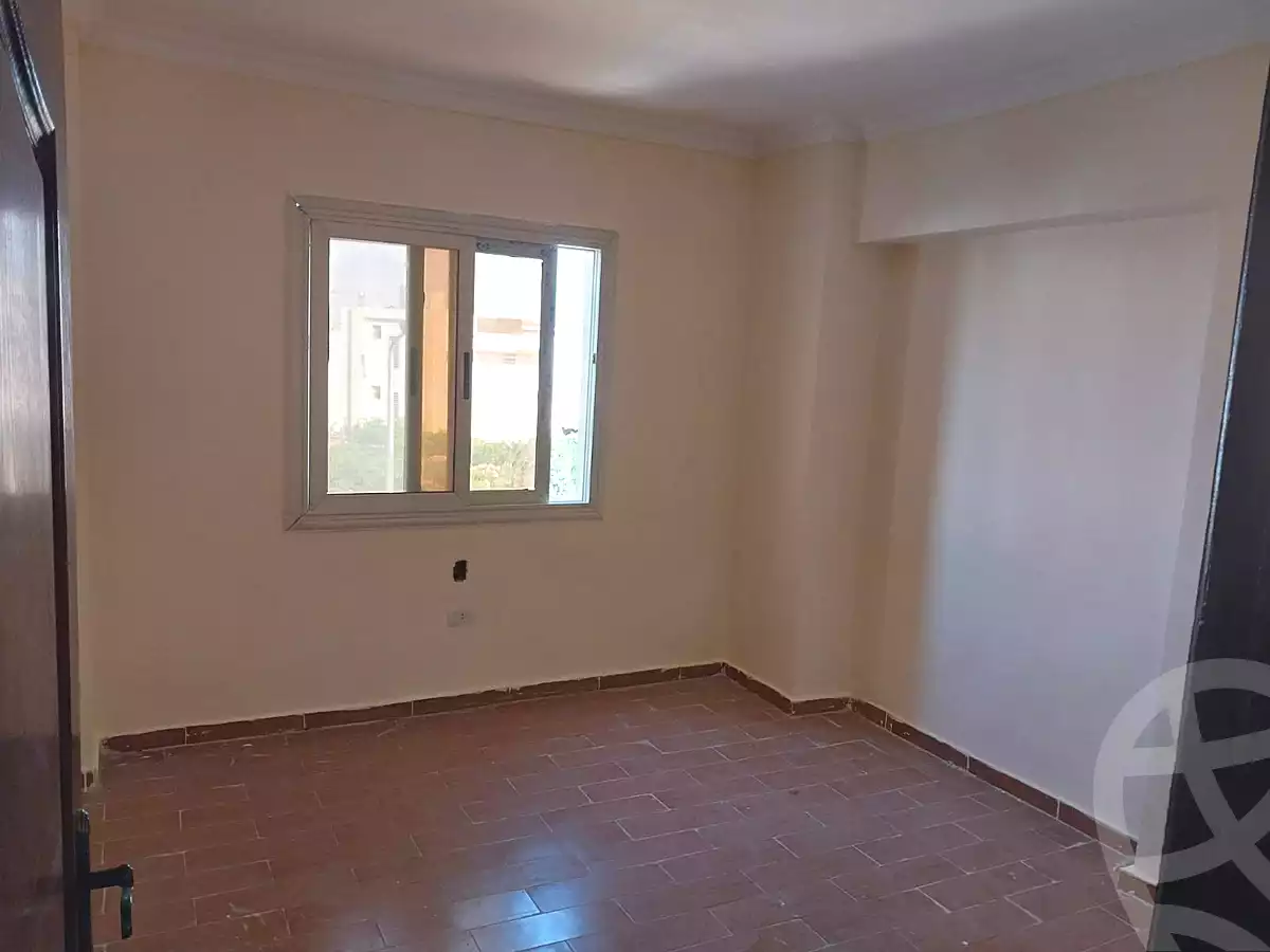 https://aqarmap.com.eg/ar/listing/7170086-for-sale-cairo-new-cairo-compounds-dar-misr-el-koronfel