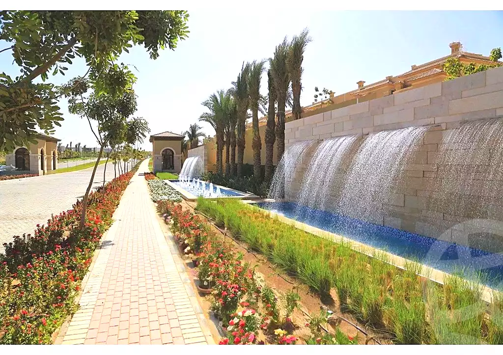 https://aqarmap.com.eg/en/listing/7179591-for-sale-cairo-new-administrative-capital-r4-la-vista-city