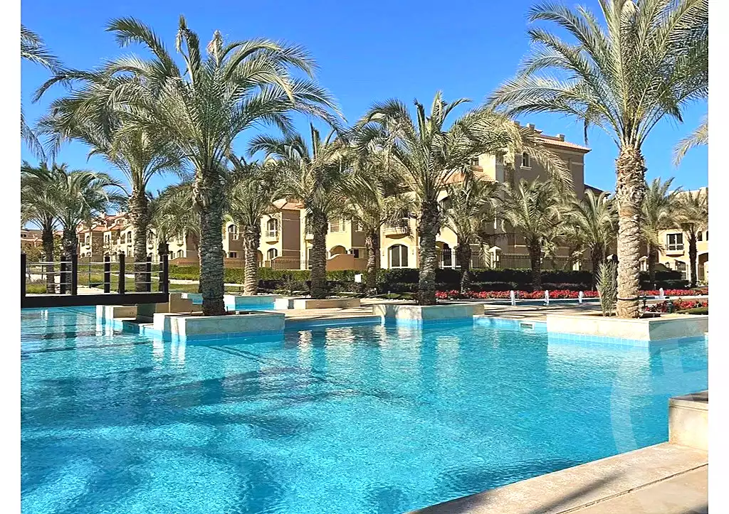 https://aqarmap.com.eg/en/listing/7179671-for-sale-cairo-new-administrative-capital-r4-la-vista-city