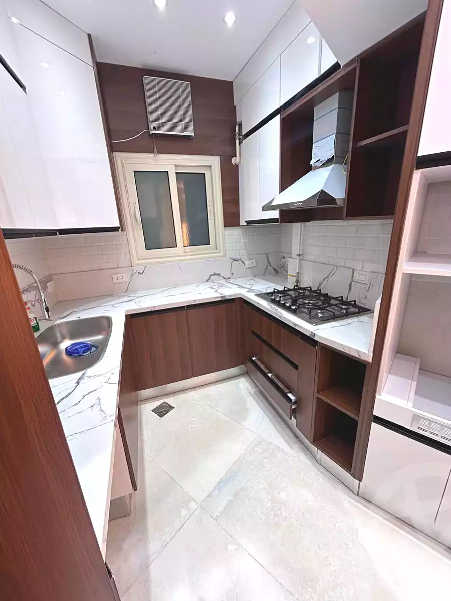https://aqarmap.com.eg/ar/listing/7179810-for-sale-cairo-6th-of-october-compounds-murooj