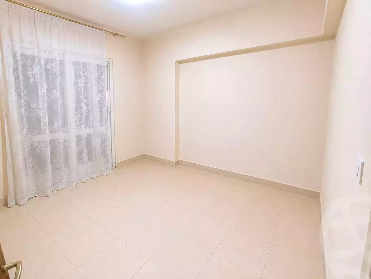 https://aqarmap.com.eg/ar/listing/7179827-for-sale-cairo-6th-of-october-el-ahyaa-neighborhood-11th