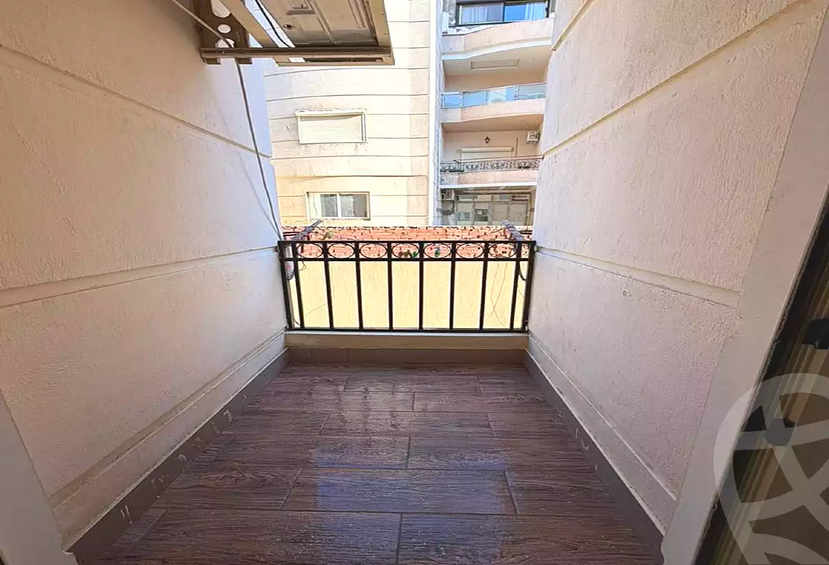 https://aqarmap.com.eg/ar/listing/7179879-for-sale-cairo-new-cairo-el-narges-el-narges-2-ali-mahmoud-taha-st