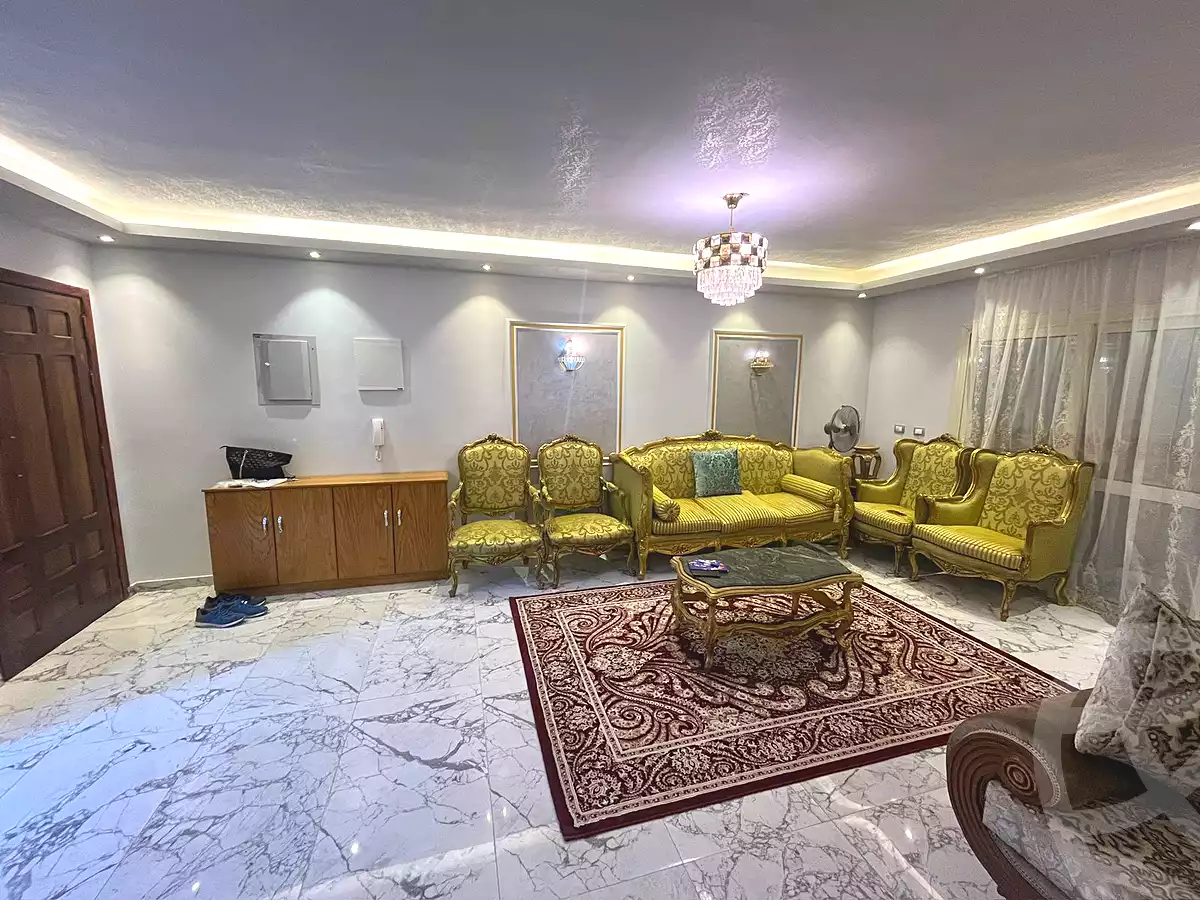 https://aqarmap.com.eg/en/listing/7179883-for-rent-cairo-el-sheikh-zayed-city-compounds-el-khamayel