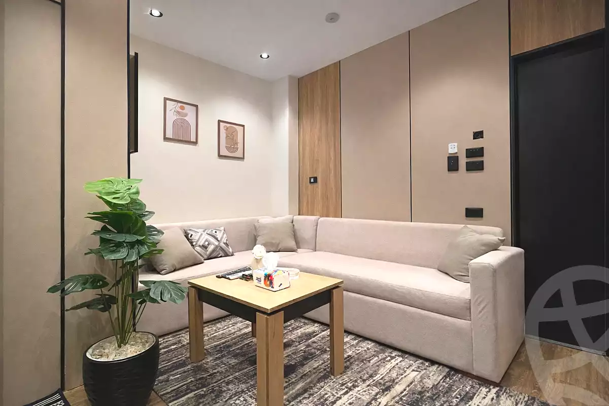 https://aqarmap.com.eg/ar/listing/7179977-for-sale-cairo-6th-of-october-el-ahyaa-neighborhood-1st-al-maahad
