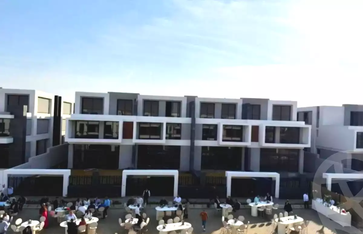 https://aqarmap.com.eg/en/listing/7180110-for-sale-cairo-new-cairo-compounds-el-patio-town-compound-la-vista