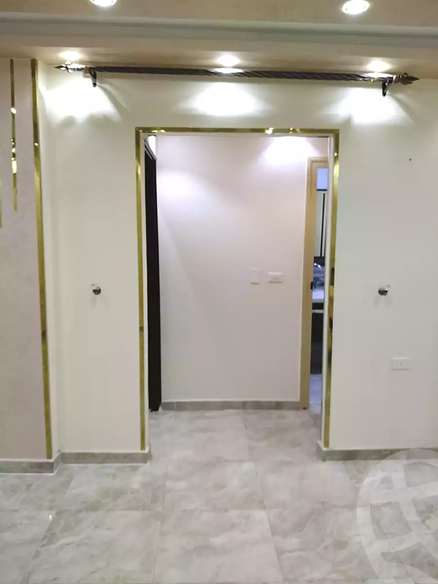 https://aqarmap.com.eg/ar/listing/7180562-for-sale-qalyubia-shubra-el-khaima-el-shareaa-el-gadid-st