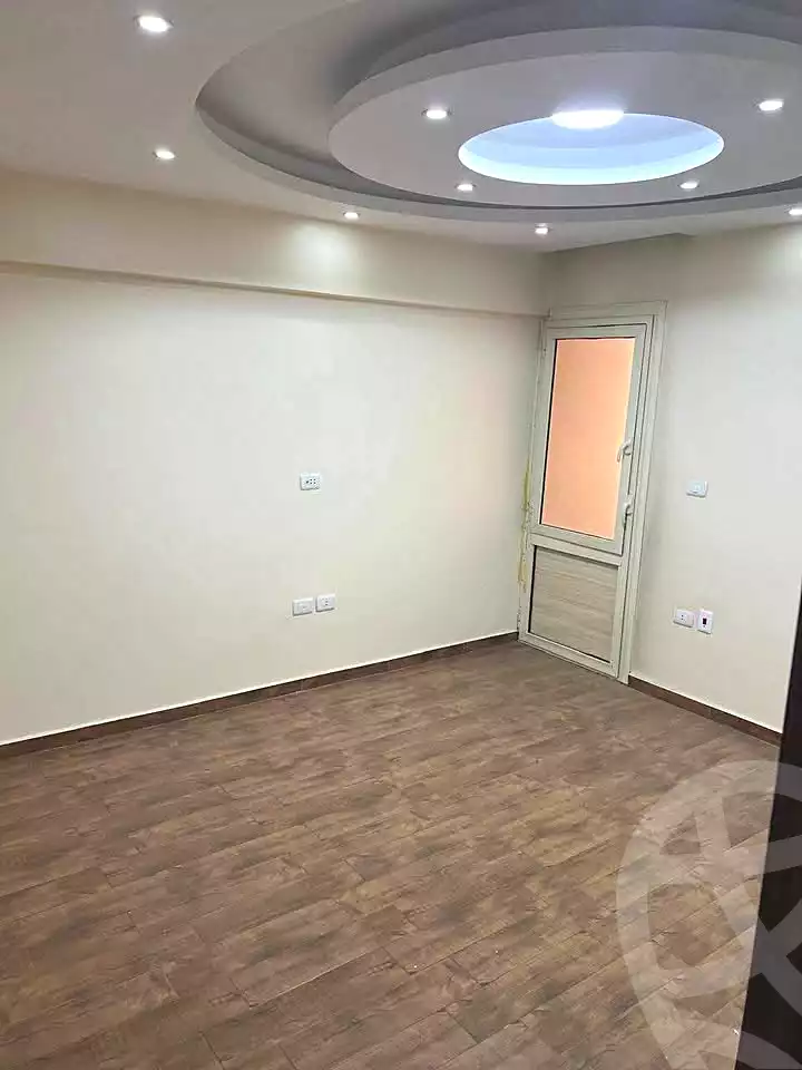 https://aqarmap.com.eg/ar/listing/7176910-for-rent-cairo-helwan-mostafa-fahmy-st