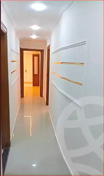 https://aqarmap.com.eg/ar/listing/7180590-for-sale-alexandria-sydy-bshr-sydy-bshr-bhry-shr-mhmwd-l-yswy