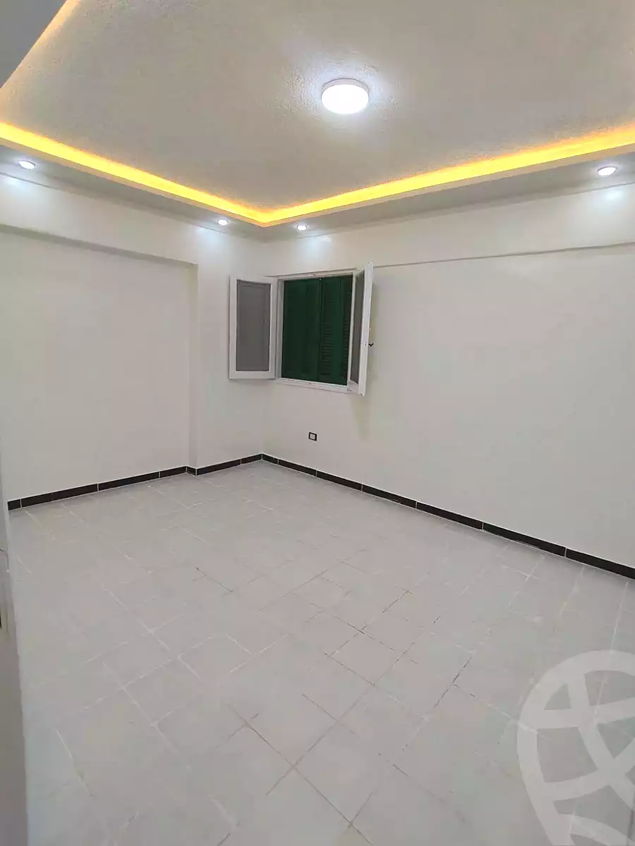 https://aqarmap.com.eg/ar/listing/7180736-for-sale-alexandria-al-agamy-shataa-el-nakheel