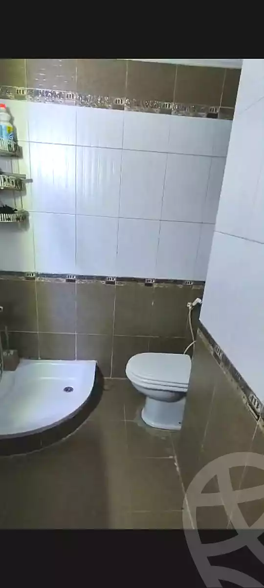 https://aqarmap.com.eg/ar/listing/7180796-for-rent-cairo-downtown-el-tahrir