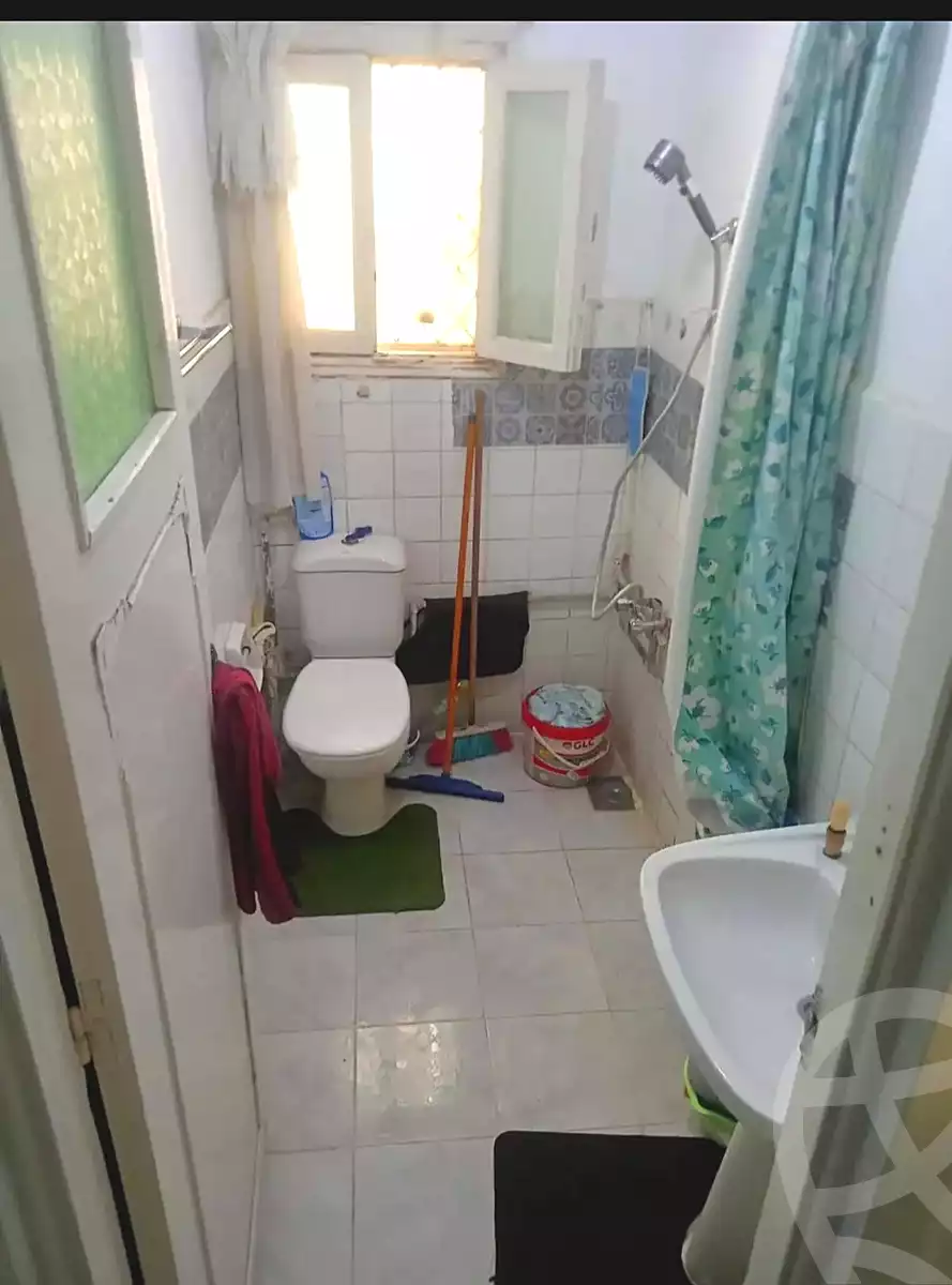 https://aqarmap.com.eg/ar/listing/7180975-for-sale-alexandria-al-agamy-lbytsh-al-andalous-wa-al-hgaz-st