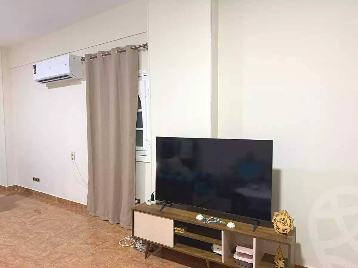 https://aqarmap.com.eg/ar/listing/7181114-for-sale-cairo-new-cairo-el-narges-el-narges-omarat-mohamed-sabry-abu-alam-st