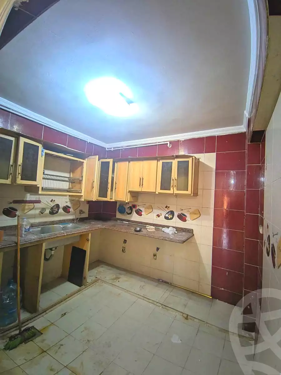 https://aqarmap.com.eg/ar/listing/7181124-for-sale-alexandria-al-agamy-el-hanouvel-al-haded-we-al-soulb-st
