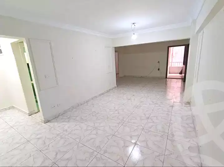 https://aqarmap.com.eg/en/listing/7181275-for-rent-alexandria-smouha-al-safa-st