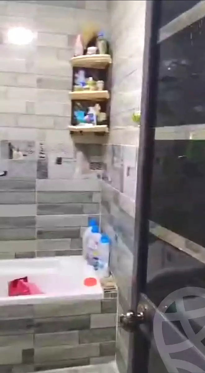 https://aqarmap.com.eg/ar/listing/7181284-for-sale-alexandria-al-agamy-bw-ywsf