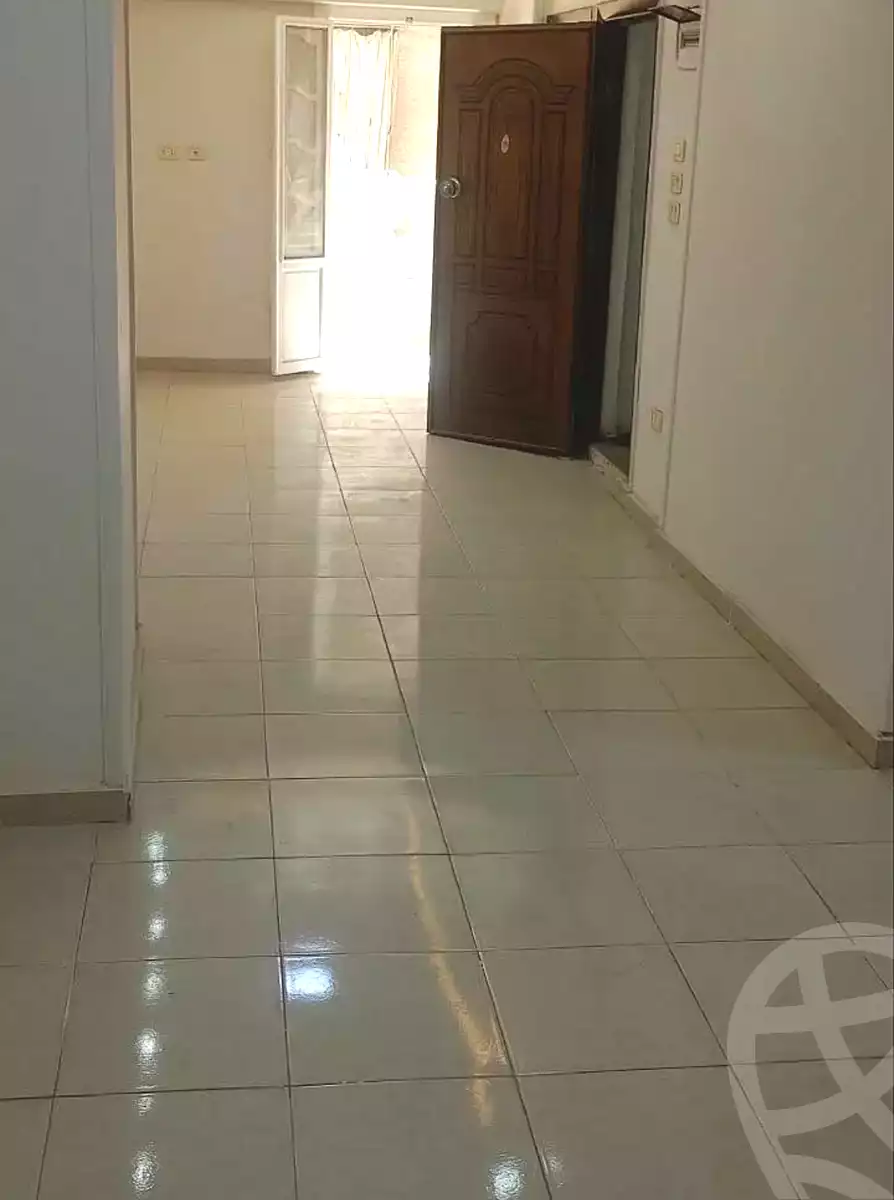 https://aqarmap.com.eg/ar/listing/7181503-for-sale-alexandria-sydy-bshr-sydy-bshr-bhry-gamal-abd-el-nasir-st