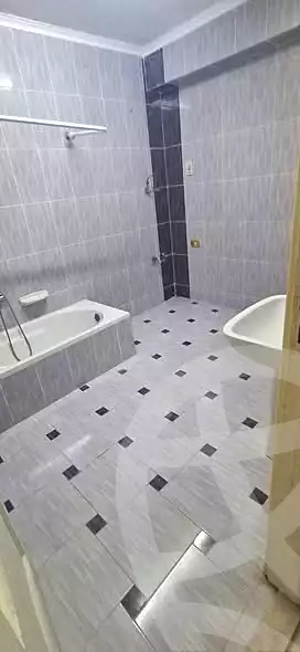 https://aqarmap.com.eg/en/listing/7181537-for-sale-alexandria-al-agamy-lbytsh-al-aeda-al-kadema-st