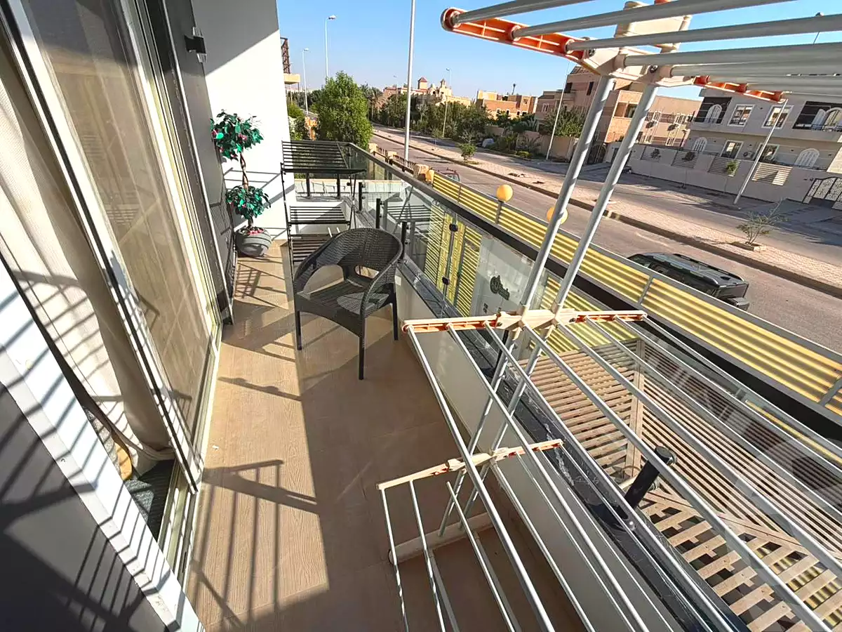 https://aqarmap.com.eg/ar/listing/7181634-for-sale-cairo-el-sheikh-zayed-city-mntq-fr-y-bmdyn-lshykh-zyd