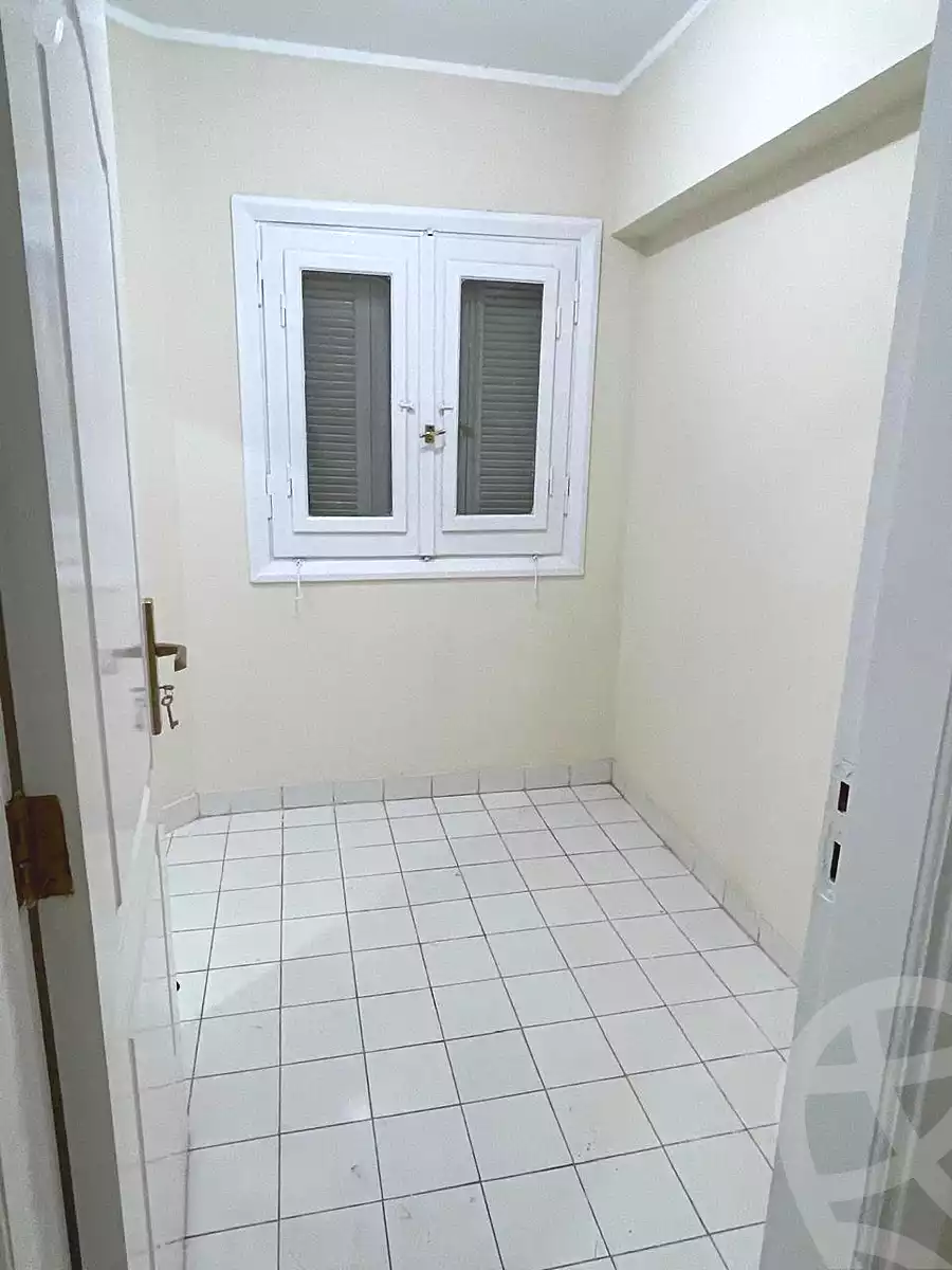 https://aqarmap.com.eg/ar/listing/7181650-for-rent-cairo-el-sheikh-zayed-city-compounds-beverly-hills