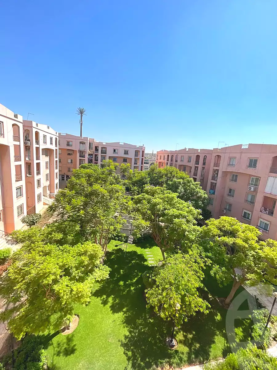 https://aqarmap.com.eg/en/listing/7181709-for-sale-cairo-new-cairo-lrhb-city-mtdd-lrhb-phase-9