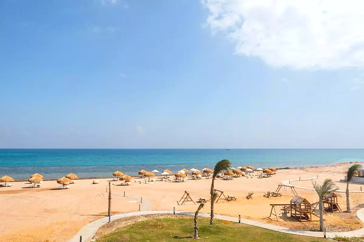 https://aqarmap.com.eg/ar/listing/7181772-for-sale-ain-elsokhna-resorts-mntj-bwhw