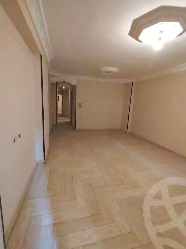 https://aqarmap.com.eg/en/listing/7177445-for-rent-cairo-el-haram-el-maryotya-al-amira-fadia-st