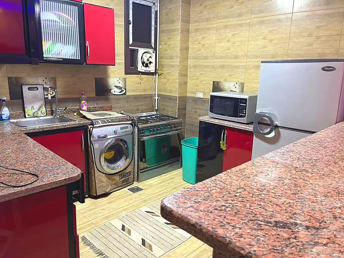 https://aqarmap.com.eg/ar/listing/7181992-for-rent-cairo-6th-of-october-el-ahyaa-neighborhood-2nd-mohammed-al-senousi-st