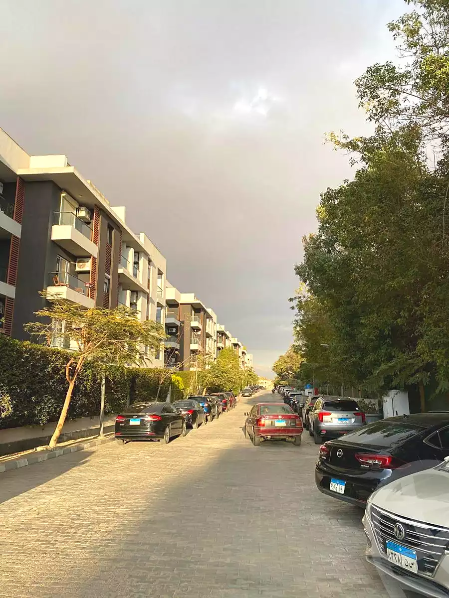 https://aqarmap.com.eg/ar/listing/7181999-for-sale-cairo-el-sheikh-zayed-city-compounds-zayed-dunes