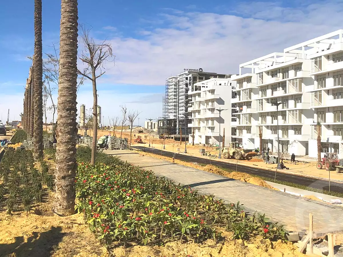 https://aqarmap.com.eg/ar/listing/7182181-for-sale-north-coast-new-alamein-mntj-t-l-lmyn-ljdyd-kmbwnd-mzryn