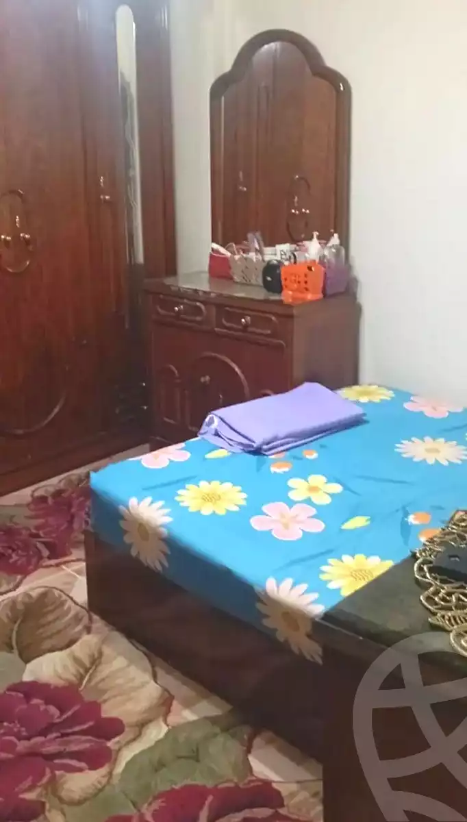 https://aqarmap.com.eg/ar/listing/7182283-for-sale-alexandria-al-agamy-lbytsh-shahr-al-assal-st