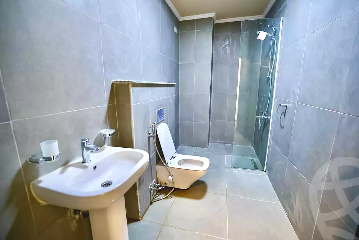 https://aqarmap.com.eg/ar/listing/7182379-for-sale-north-coast-resorts-direction-white-arabella