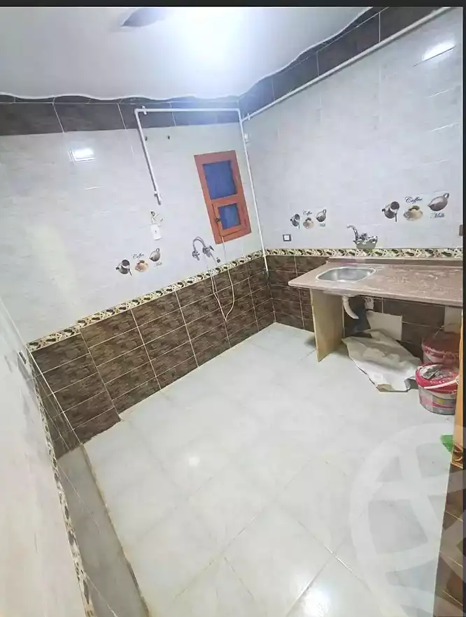 https://aqarmap.com.eg/en/listing/7182599-for-sale-alexandria-al-agamy-el-hanouvel-radwan-st