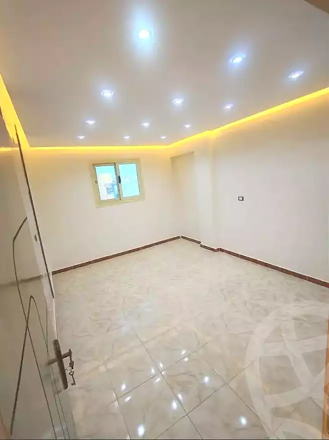 https://aqarmap.com.eg/en/listing/7182599-for-sale-alexandria-al-agamy-el-hanouvel-radwan-st