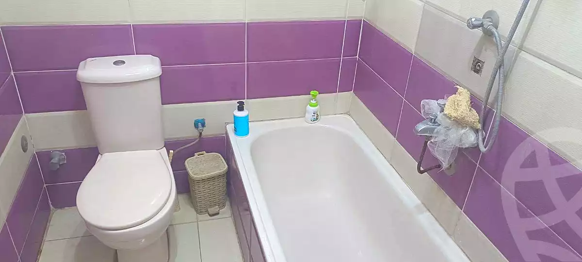 https://aqarmap.com.eg/ar/listing/7182774-for-sale-cairo-helwan-kwrnysh-hlwn