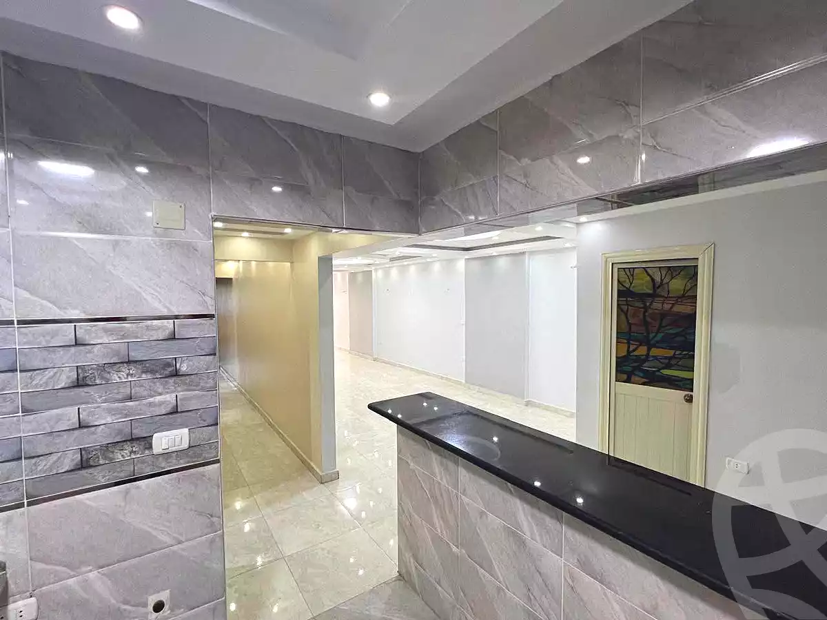 https://aqarmap.com.eg/ar/listing/7182787-for-rent-cairo-helwan-mostafa-fahmy-st