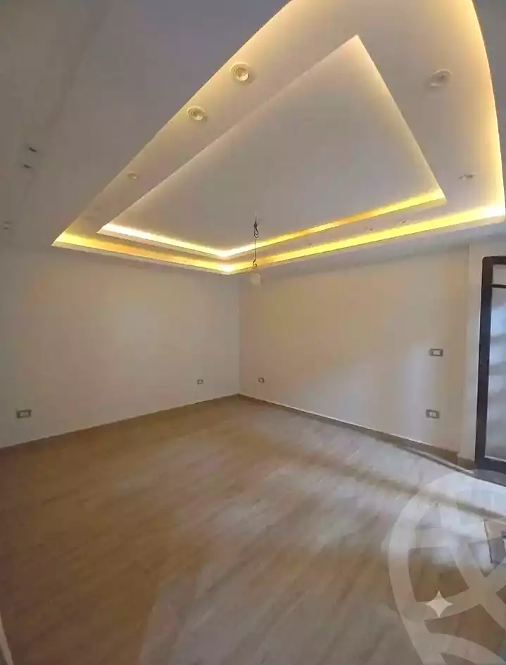 https://aqarmap.com.eg/ar/listing/7183000-for-sale-alexandria-al-agamy-lbytsh-mohamed-el-fardi-st