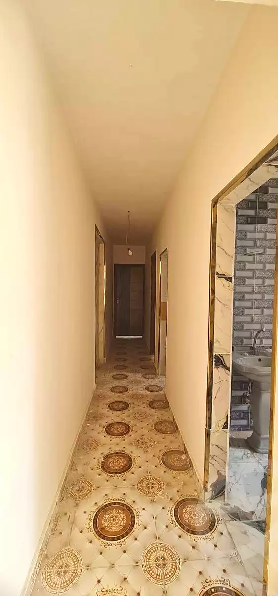 https://aqarmap.com.eg/ar/listing/7183003-for-rent-alexandria-sydy-bshr-shr-mlk-hfny