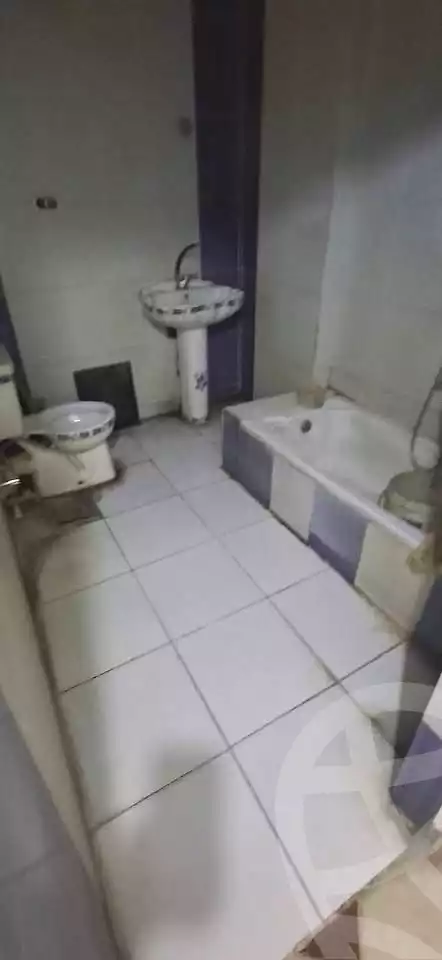 https://aqarmap.com.eg/en/listing/7183043-for-sale-alexandria-al-agamy-lbytsh-princess-st