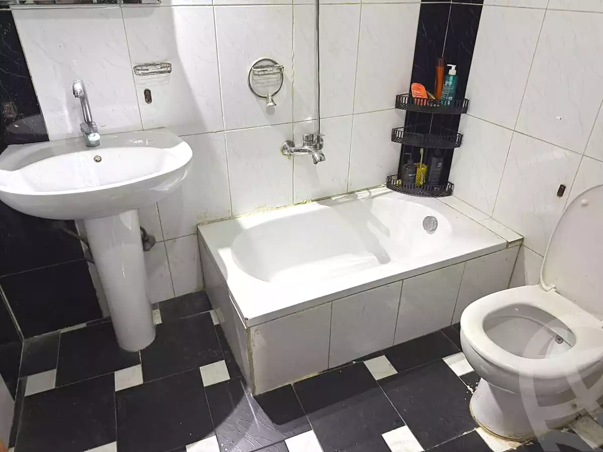 https://aqarmap.com.eg/en/listing/7183592-for-sale-cairo-ain-shams-jsr-lswys-el-arbaeen-st