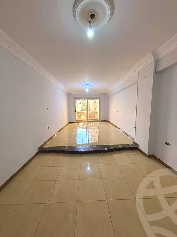 https://aqarmap.com.eg/ar/listing/7183752-for-sale-alexandria-al-agamy-lbytsh-mohamed-el-fardi-st